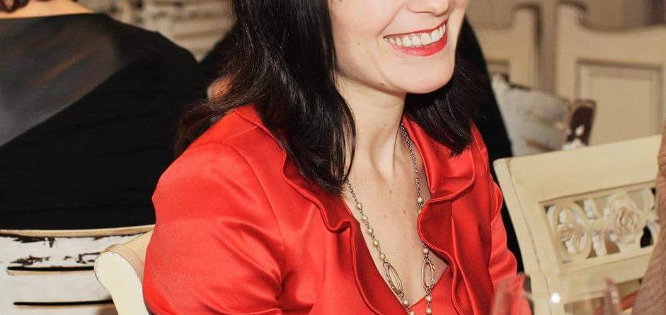 Елена Александрова